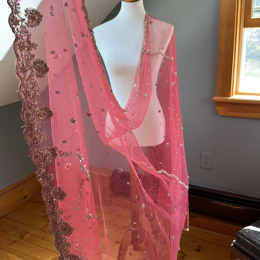 Golden Zardozi Pink Net Wrap - Picture 11 of 12
